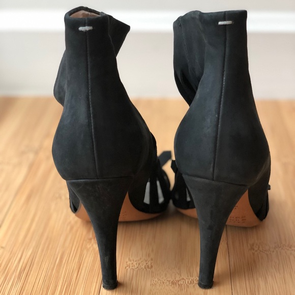 Black suede Maison Martin Margiela fringe booties - Picture 3 of 4